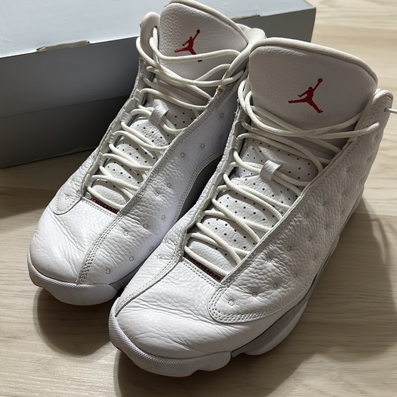 Air Jordan 13 Retro ‘White Wolf Grey’ - Picture 11 of 12